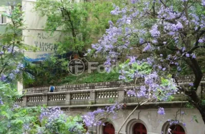 Terreno comercial à venda na avenida borges de medeiros, 865, centro histórico, porto alegre, 200 m2 por r$ 600.000