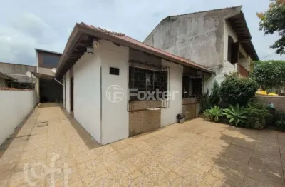 Casa com 3 quartos à venda na rua breno arruda, 151, santa maria goretti, porto alegre, 185 m2 por r$ 530.000