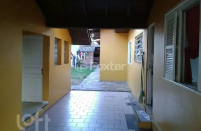 Casa com 4 quartos à venda na rua doutor barcelos, 2365, tristeza, porto alegre, 229 m2 por r$ 740.000