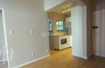 Apartamento com 2 quartos à venda na rua francisco tolentino, 800, centro, florianópolis, 47 m2 por r$ 520.000