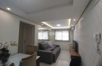Apartamento com 2 quartos à venda na rua camboatás, 420, igara, canoas, 45 m2 por r$ 235.000