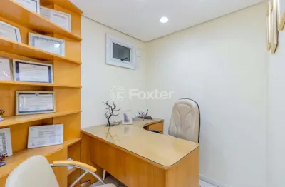 Sala comercial com 3 salas à venda na rua professor annes dias, 154, centro histórico, porto alegre, 45 m2 por r$ 194.750