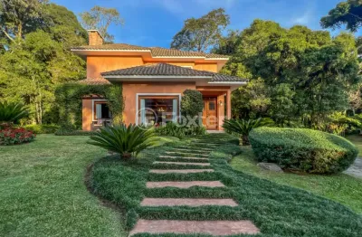 Casa em condomínio fechado com 3 quartos à venda na rua biarritz, 101, parque das fontes, gramado, 227 m2 por r$ 3.700.000