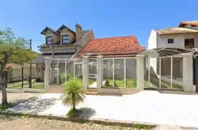 Casa com 3 quartos à venda na rua alfredo varela, 84, teresópolis, porto alegre, 128 m2 por r$ 600.000