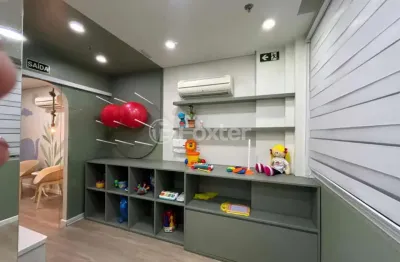 Sala comercial com 2 salas à venda na rua gomes jardim, 201, santana, porto alegre, 36 m2 por r$ 550.000
