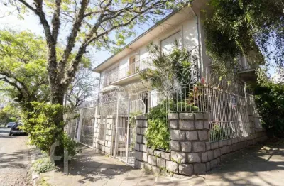 Casa com 6 quartos à venda na rua zamenhoff, 314, são joão, porto alegre, 550 m2 por r$ 1.600.000