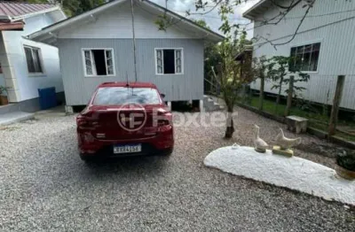 Casa com 2 quartos à venda na rua professor vicente manoel silveira, 1, pinheira, palhoça, 70 m2 por r$ 240.000