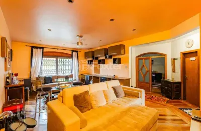 Casa com 5 quartos à venda na rua ernestina amaro torelly, 80, jardim carvalho, porto alegre, 413 m2 por r$ 899.000