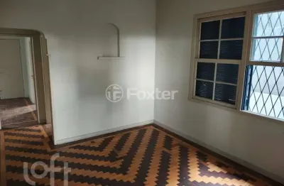 Casa com 2 quartos à venda na Rua General Gomes Carneiro, 917, Medianeira, Porto Alegre, 75 m2 por R$ 430.000