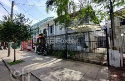Casa com 4 quartos à venda na rua mucio teixeira, 673, menino deus, porto alegre, 156 m2 por r$ 1.800.000