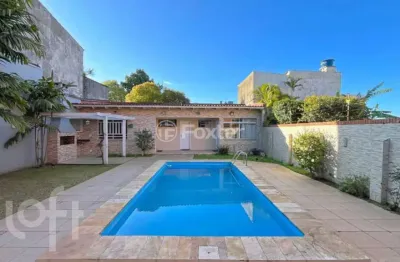 Casa com 3 quartos à venda na rua matias josé bins, 1082, chácara das pedras, porto alegre, 456 m2 por r$ 1.615.000