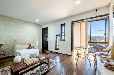 Casa com 4 quartos à venda na rua coronel ruy da cunha paim, 95, nonoai, porto alegre, 451 m2 por r$ 800.000