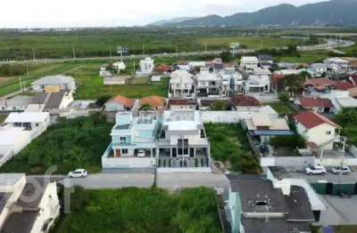 Casa com 2 quartos à venda na rua pedro fernandes, 870, carianos, florianópolis, 140 m2 por r$ 1.035.000