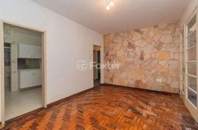 Apartamento com 2 quartos à venda na rua ramiro barcelos, 1522, rio branco, porto alegre, 73 m2 por r$ 450.000