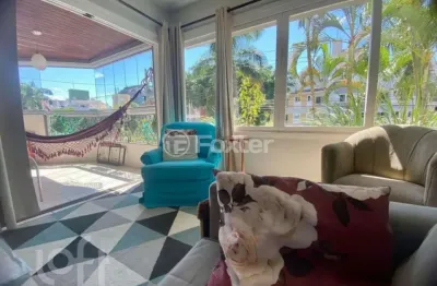 Apartamento com 2 quartos à venda na avenida dos búzios, 101, jurerê internacional, florianópolis, 85 m2 por r$ 1.250.000
