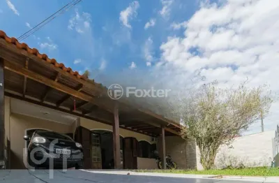 Casa com 7 quartos à venda na servidão idelfonso caetano melo, 484, carianos, florianópolis, 274 m2 por r$ 2.200.000