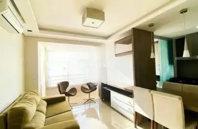 Apartamento com 2 quartos à venda na rua doutor barcelos, 97, centro, canoas, 67 m2 por r$ 530.000