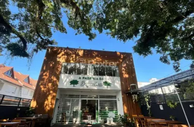 Prédio com 4 salas à venda na rua doutor pereira neto, 1199, tristeza, porto alegre, 379 m2 por r$ 1.900.000