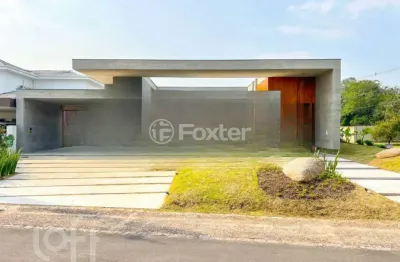 Casa em condomínio fechado com 5 quartos à venda na avenida juca batista, 8000, chapéu do sol, porto alegre, 389 m2 por r$ 4.450.000