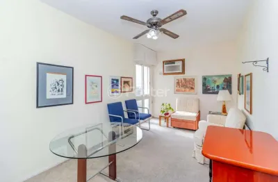 Apartamento com 2 quartos à venda na rua barão do triunfo, 238, menino deus, porto alegre, 71 m2 por r$ 448.200