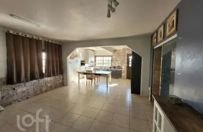 Casa com 4 quartos à venda na rua sol nascente, 34, lomba do pinheiro, porto alegre, 300 m2 por r$ 750.000