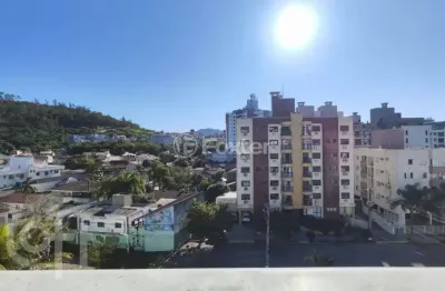 Cobertura com 4 quartos à venda na rua pirineus, 50, córrego grande, florianópolis, 225 m2 por r$ 1.750.000