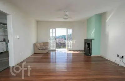 Casa com 3 quartos à venda na rua professor antônio josé remião, 296, espírito santo, porto alegre, 209 m2 por r$ 690.000