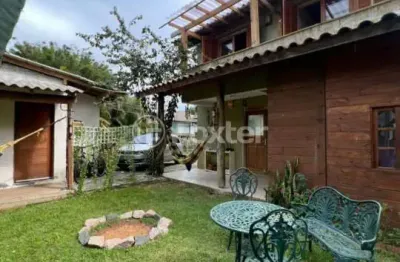 Casa com 2 quartos à venda na servidão amantino cameu, 881, rio tavares, florianópolis, 89 m2 por r$ 890.000