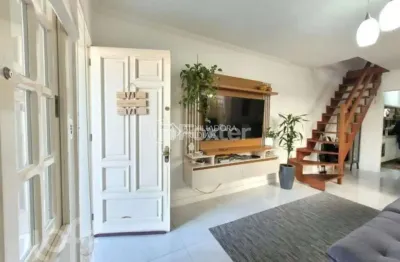 Casa com 3 quartos à venda na rua constantino fernando onorato bottin, 362, hípica, porto alegre, 99 m2 por r$ 550.000