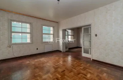 Apartamento com 3 quartos à venda na praça dom feliciano, 56, centro histórico, porto alegre, 144 m2 por r$ 430.000