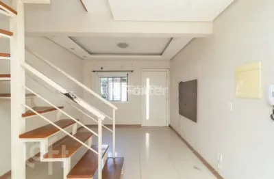 Casa em condomínio fechado com 3 quartos à venda na avenida juca batista, 473, cavalhada, porto alegre, 98 m2 por r$ 397.000