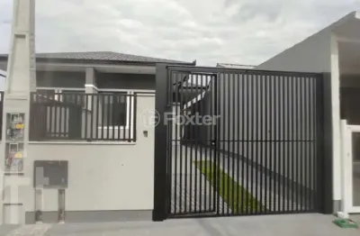 Casa com 2 quartos à venda na rua tangará, 35, forquilhas, são josé, 56 m2 por r$ 395.000