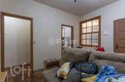 Apartamento com 2 quartos à venda na rua giordano bruno, 218, rio branco, porto alegre, 49 m2 por r$ 305.000