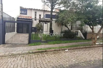 Casa com 3 quartos à venda na rua vital brasil, 210, jardim itu sabará, porto alegre, 100 m2 por r$ 900.000