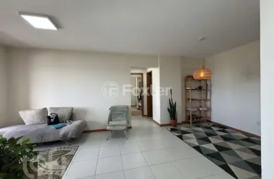 Apartamento com 2 quartos à venda na rua coronel bernardino machado, 127, centro, palhoça, 74 m2 por r$ 590.000