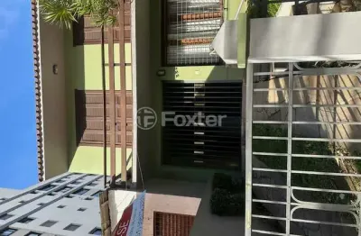 Casa com 3 quartos à venda na rua eudoro berlink, 333, auxiliadora, porto alegre, 240 m2 por r$ 3.500.000
