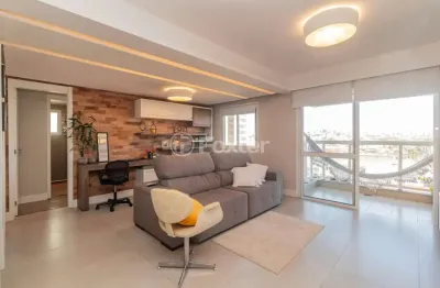 Apartamento com 3 quartos à venda na avenida polônia, 255, são geraldo, porto alegre, 82 m2 por r$ 680.000