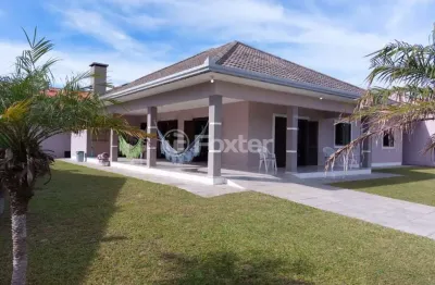 Casa com 4 quartos à venda na rua brasília, 1507, nova tramandaí, tramandaí, 218 m2 por r$ 1.300.000