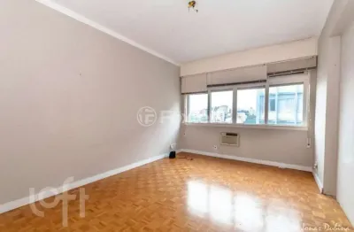 Apartamento com 3 quartos à venda na rua garibaldi, 943, independência, porto alegre, 198 m2 por r$ 630.000