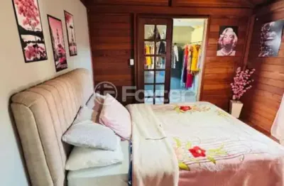 Casa com 3 quartos à venda na servidão aurora, 239, ingleses do rio vermelho, florianópolis, 130 m2 por r$ 980.000
