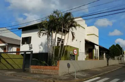 Casa com 5 quartos à venda na rua clóvis pestana, 533, vila imbui, cachoeirinha, 291 m2 por r$ 1.000.000