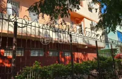 Apartamento com 1 quarto à venda na avenida ganzo, 23, menino deus, porto alegre, 18 m2 por r$ 130.000
