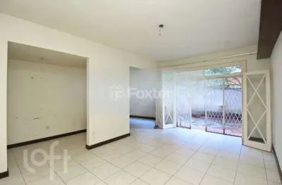 Apartamento com 3 quartos à venda na rua santo antônio, 554, floresta, porto alegre, 131 m2 por r$ 579.700