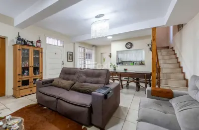 Casa com 5 quartos à venda na avenida assis chateaubriand, 224, são sebastião, porto alegre, 240 m2 por r$ 990.000