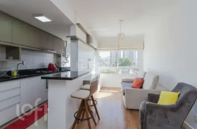 Apartamento com 2 quartos à venda na rua josé do patrocínio, 913, cidade baixa, porto alegre, 63 m2 por r$ 749.900