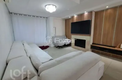 Casa com 3 quartos à venda na rua das violetas, 378, igara, canoas, 201 m2 por r$ 1.590.000