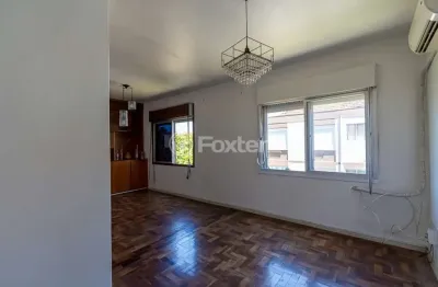 Apartamento com 2 quartos à venda na rua gomes de freitas, 167, jardim itu sabará, porto alegre, 44 m2 por r$ 180.000