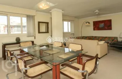 Apartamento com 3 quartos à venda na rua duque de caxias, 1304, centro histórico, porto alegre, 132 m2 por r$ 700.000