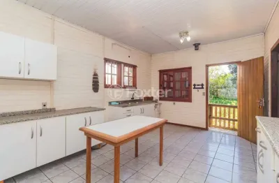 Casa com 3 quartos à venda na avenida major alberto bins, 292, vila parque brasília, cachoeirinha, 250 m2 por r$ 858.000