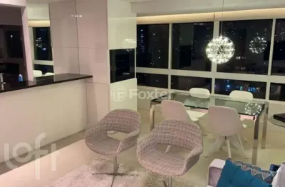 Apartamento com 2 quartos à venda na rua geraldo souza moreira, 290, passo da areia, porto alegre, 76 m2 por r$ 745.000